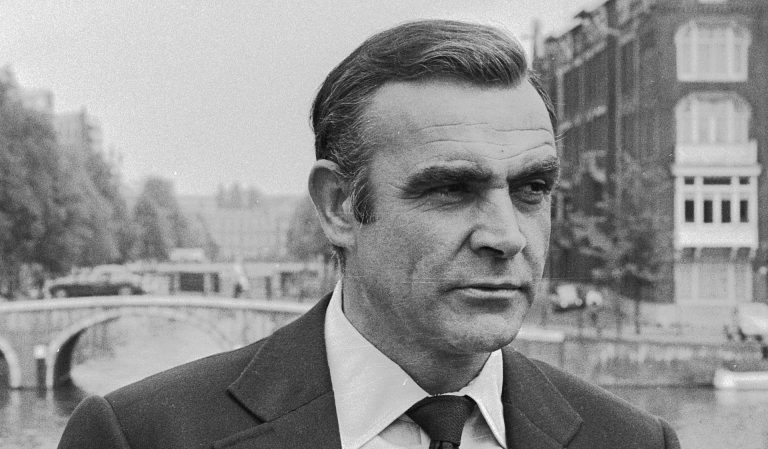 INTELLIGENCE #19-Sean_Connery_1971_(cropped) During the Filming of Diamonds are Forever-Wikipedia (edited-Pixlr) (edited-Pixlr)
