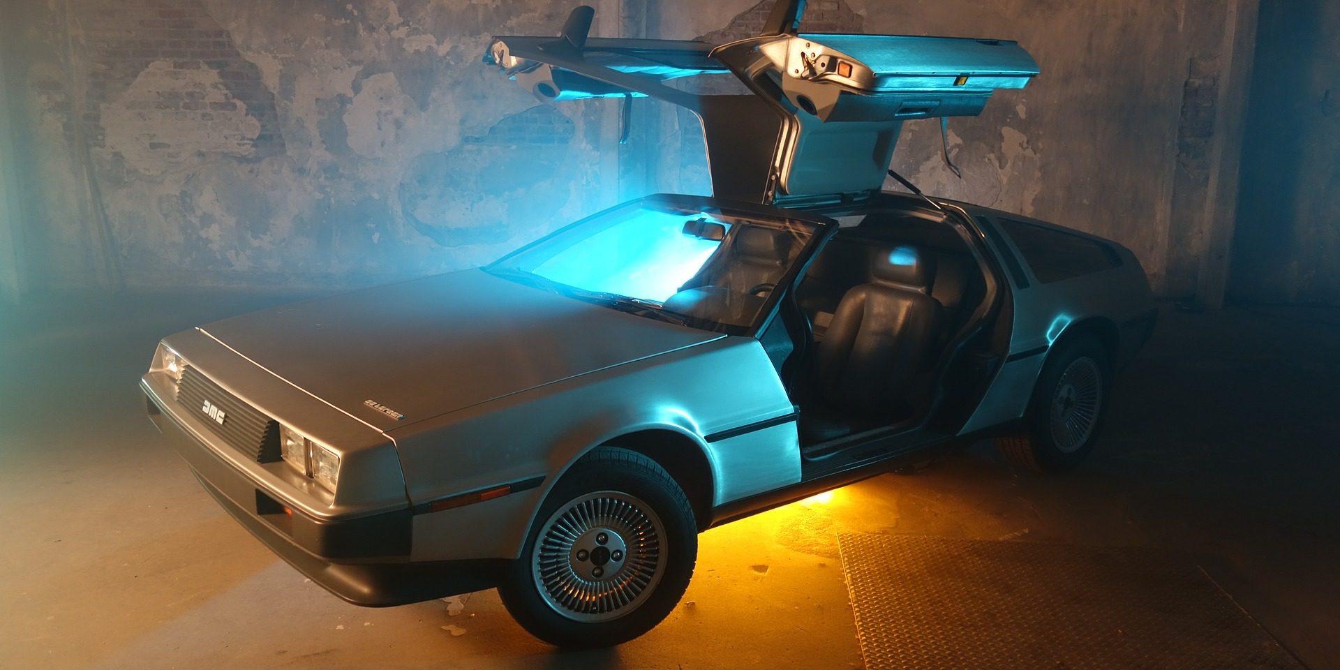 Glowing Delorean